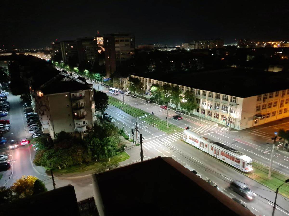 Cozy Apartment Arad Bagian luar foto